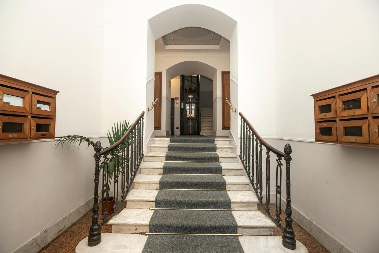 Real Italian Estate - Gold E Silver Appartement *